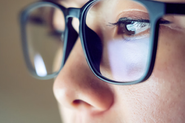 Dilatación de Puntos Lagrimales y Exploración de Vías Lagrimales con Plug Perforado